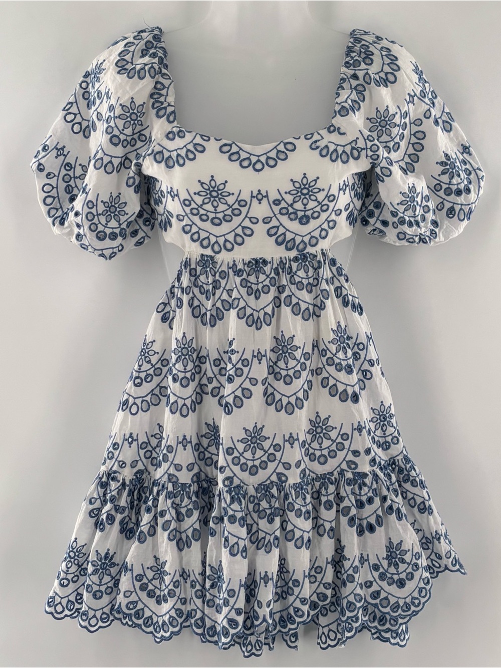 Bardot Junior Dress Girls 10 Blue White Eyelet Embroidered Puff Sleeve Open Back